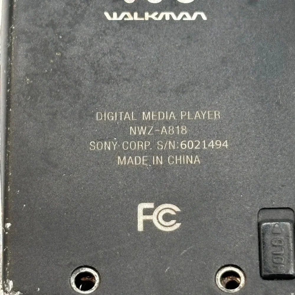 Sony Walkman NWZ-A818 Digital Media Player Black 8GB MP3 Video Player Untested